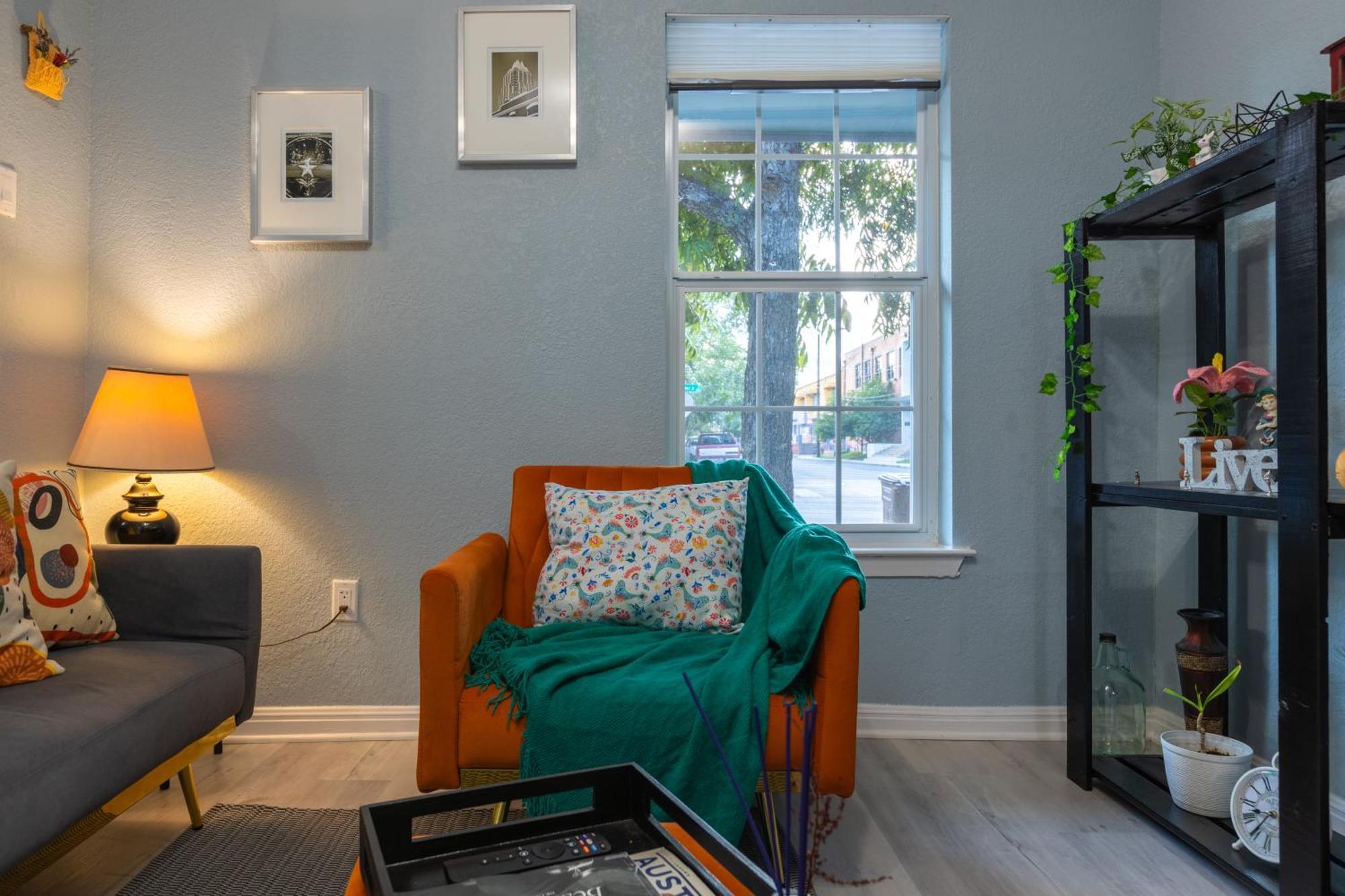 Award Winning Cultural Heritage Home Near Downtown - Walk To 6Th Street Остин Екстериор снимка